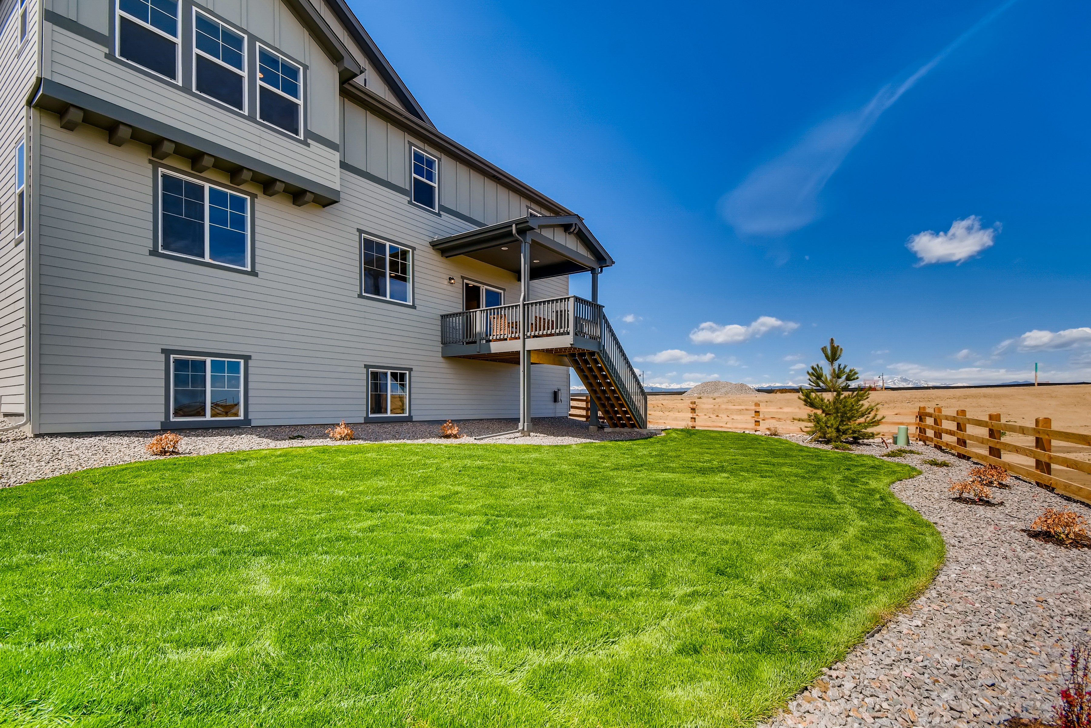 1626 marlowe drive erie co-print-027-027-back yard-3600x2402-300dpi