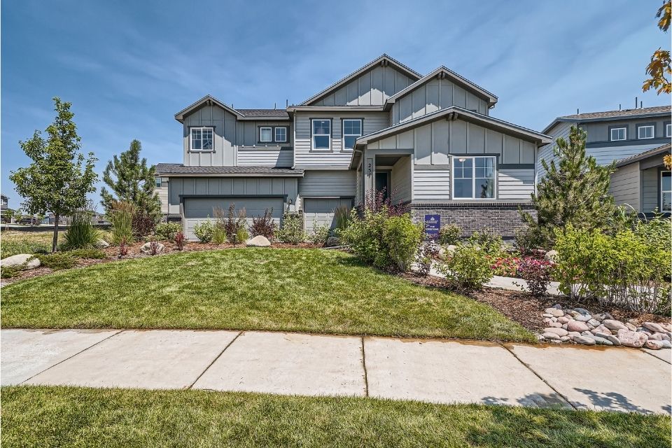 0504 251 Marlowe Drive