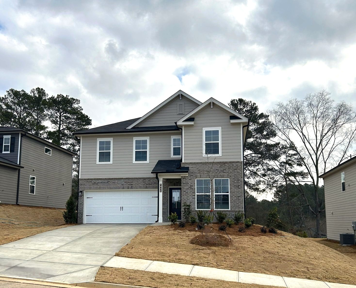 0012 1035 Kingsley Way